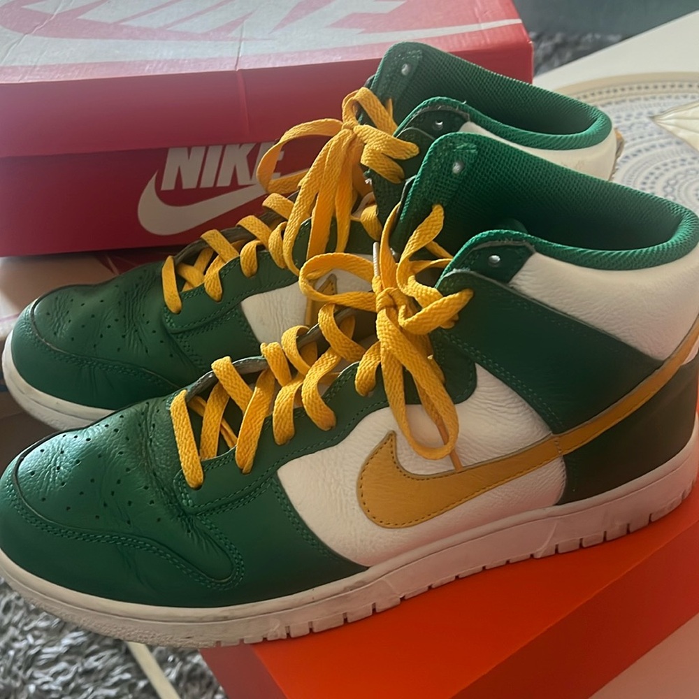 Nike Dunk Custom (White/Green/Yellow)